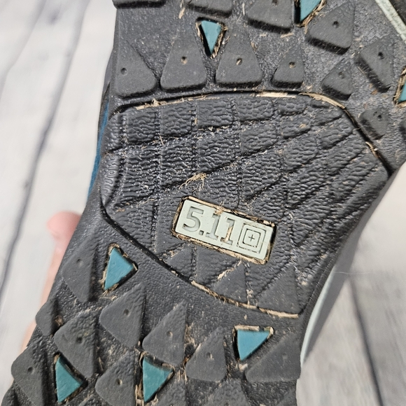 5.11 TACTICAL | Recon Rope Ready sneaker workout shoe - Picture 9 of 10